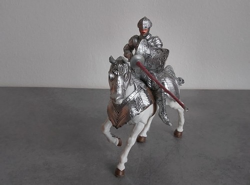 Papo 2002 chevalier destrier - chevalier, +