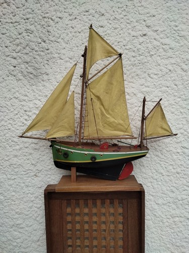 Bateau voilier bassin - bateau,
