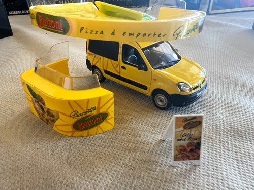 Renault kangoo stand - renault,