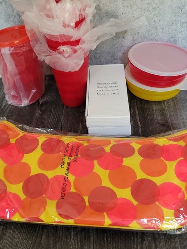 New tupperware cooler - bag, dots