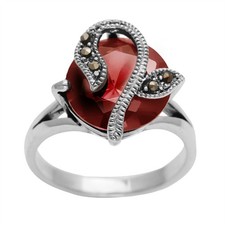 Silverly Argent simule marcassite Ronde Cut Rouge Fleur Bague zircone cubique