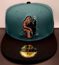 Discovery By CLINKERS LEVI & WES SIZE 7 5/8 MENS SASQUATCH FITTED HAT