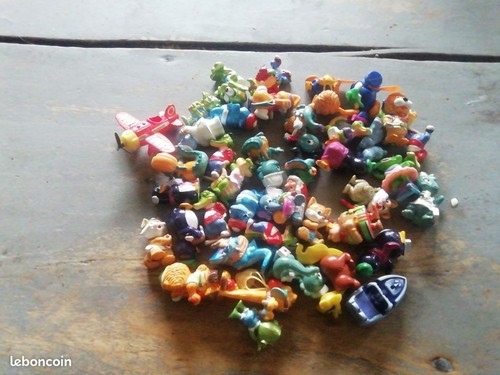 énorme lot figurines - 40,