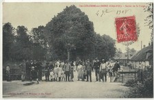 SAINTE COLOMBE SUR SEINE (21) - Sortie de la Forge