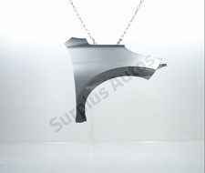 AILE AVANT DROITE 7841X8