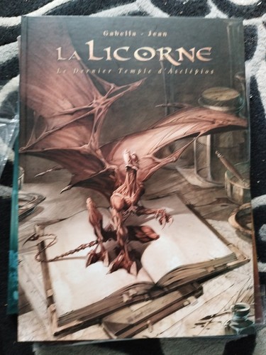 Tirage tête licorne - de,