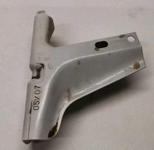 VW Polo 9N3 holder bracket fender front left 6Q0821141