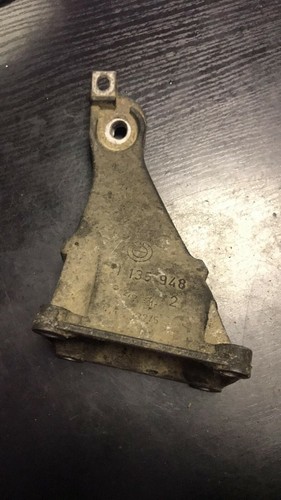 Bmw e34 525 support moteur - 525,