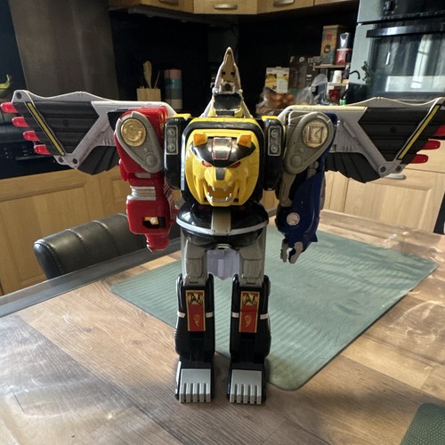 Power rangers figurine robot - power,