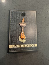 Hard Rock Cafe Pin Big Foot