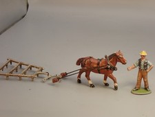 QUIRALU FERME  PAYSAN AVEC