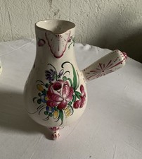 chocolatière ancienne En Faience Decor Floral  Clamecy ?