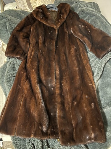 Magnifique manteau fourrure - magnifique,
