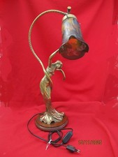 Lampe en bronze avec tulipe pâte de verre. Décor végétaux libellule signée GALLE