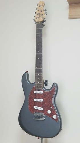 Sterling musicman sub - sterling, by