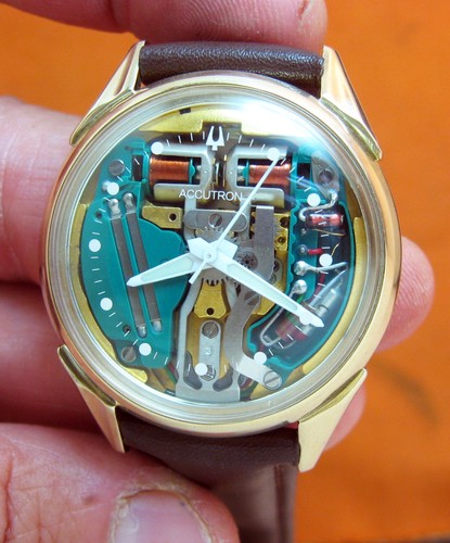 Serviced 214h accutron - serviced,