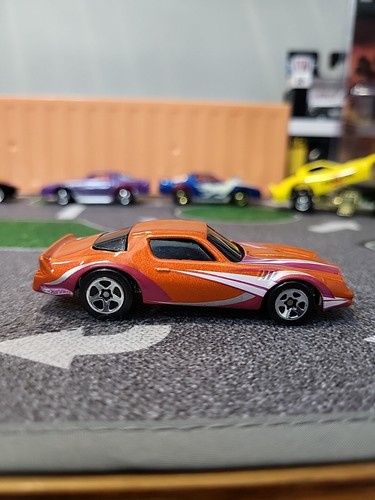 2003 hot wheels target decades - wheels,