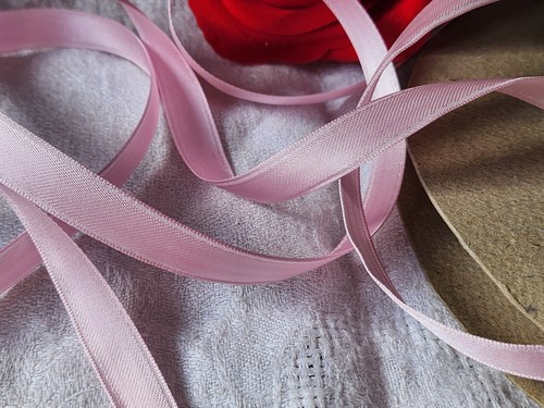 Ruban fin ancien rayonne - , rose
