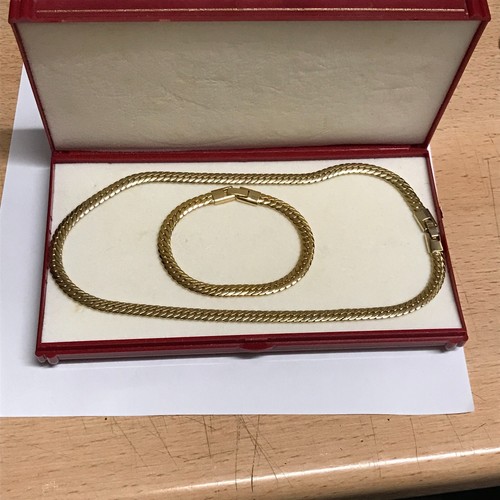 Parure collier bracelet - collier, et