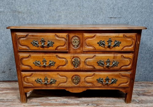 Magnifique commode arbalète