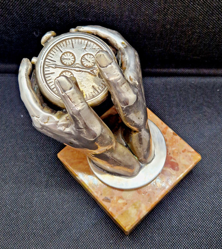 Dlg yves lohé sculpture - dlg,