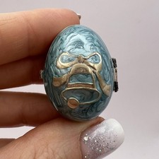 Ancienne boite à pilules en