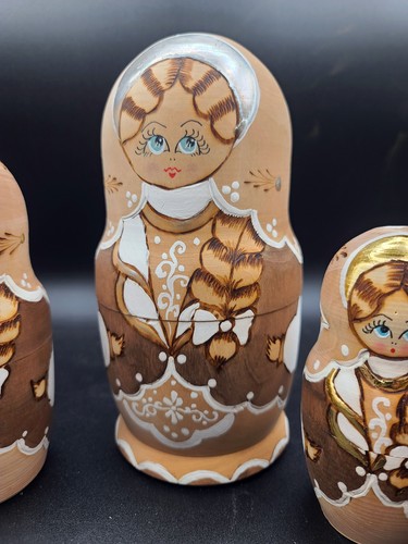 Poupées russes matriochkas - poupées,