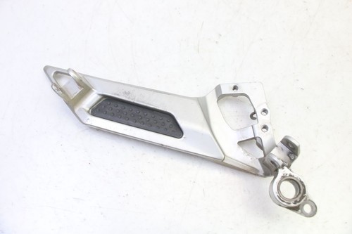 Platine cale pied avant - platine,