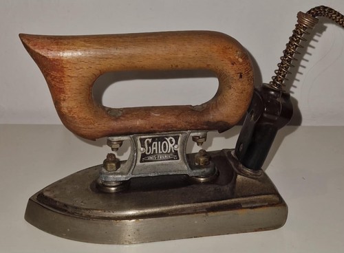Ancien fer repasser - ancien,