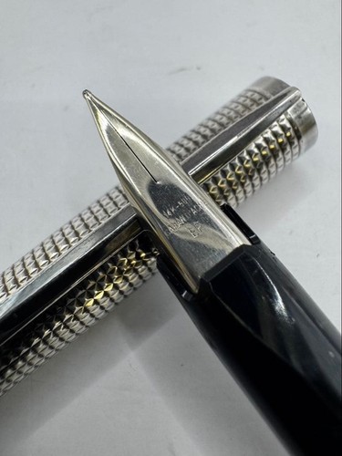 Rare stylo plume caran ache - rare,