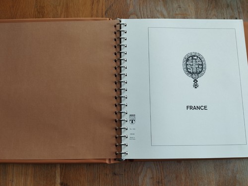 Feuilles timbre lindner - feuilles,