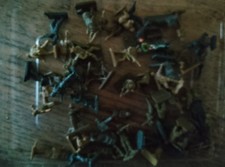 lot 40 figurines soldat