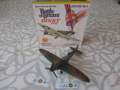Dinky toys avion - avion, spitfire