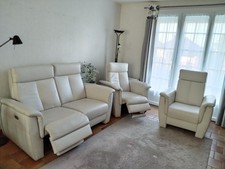 salon en cuir blanc pleine fleur 1 canapé 2 places et 2 fauteuils    