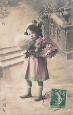 CP LITTLE GIRL FUR SLEEVE WITH FLOWERS