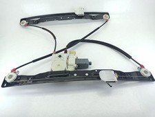 6M21U23209AA LEVE GLACE AVANT