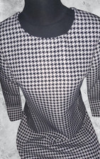 Robe chic motifs pied de poule