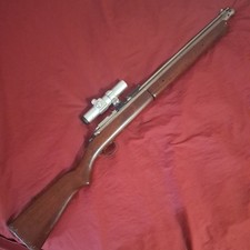 Vintage SHERIDAN Silverstreak .20 Cal Pellet Rifle with Red Dot Scope.