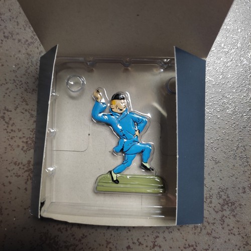 Figurine tintin metal lotus - figurine,
