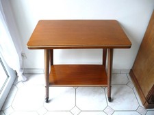 Table d'appoint, desserte