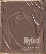 Bas nylon couture 30 deniers
