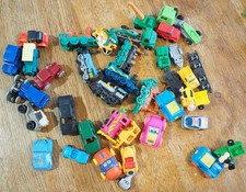 Lot Kinder Surprise +30