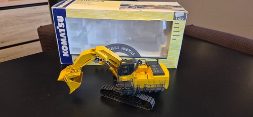 Pelle mecanique komatsu - mecanique,