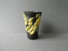 vase en céramique, Fat Lava jaune sur fond noir mat, 1960