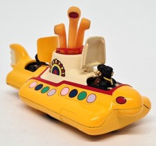 Corgi 13cms The Beatles Yellow