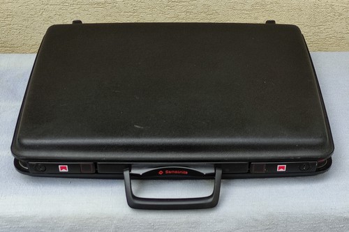 Samsonite slim attache case - samsonite,