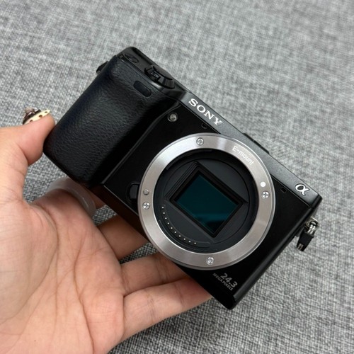 Sony alpha nex mirrorless - alpha,