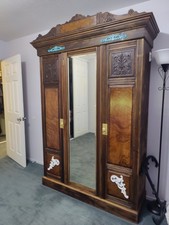 Armoire Cabinet 