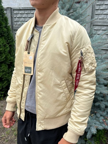 Nwt alpha industries - alpha, vf