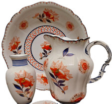 ENSEMBLE DE TOILETTE, BROC